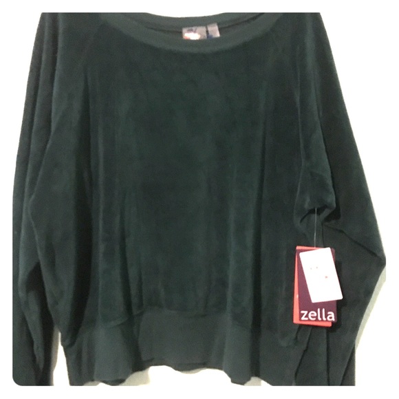 Zella Green Sweatshirt - Picture 1 of 3